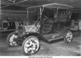 Burket and Updegraff (Ford) Motor Company, Iowa City, Iowa, December 13, 1927