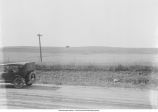 Kansan gumbotil with Iowa topography in the background, Massilon Township, Iowa, July 18, 1925