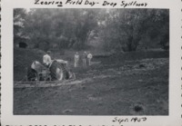 Drop spillway installation demonstration at the Zearing Field Day events.