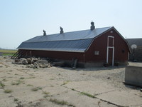 011.  Hog House