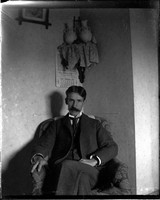 UP567 Seated man, November 1897