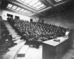 Class in the chemistry auditorium, 1915