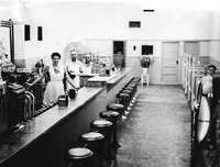Parenti's Coffee Shop
