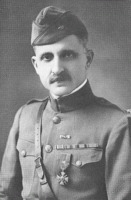 MacRae WWI hero 