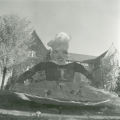 Alpha Delta Pi sorority lawn display, Homecoming, 1950