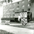 Cy's Political Machine, Friant House Homecoming lawn display, 1968