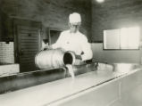 Making cottage cheese, 1930