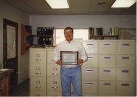 1997 Winner of the Iowa Soil Conservation Awards Program<br />
Division III - Randall Reeser