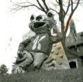 Gamma Phi Beta homecoming lawn display of the Kansas State University Wildcat, 1961