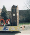 2003 VEISHEA parade float