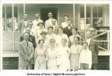 People gathered for reunion, The University of Iowa, 1910s
