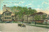 Street scene in front of State University Hospital, the University of Iowa, 1930s?