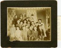 Nell Bartholomew 1908 school class picture