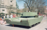 2003 VEISHEA parade float