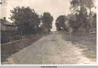 Street scene, Middle Amana, Iowa, Aug. 29, 1919