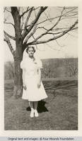 Jannan in dress