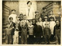 Kalona 1st & 2nd Grade class pictures, 1923