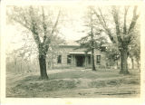 Front view of Hutchinson House without screened porch, the University of Iowa, 1927