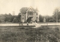 5 In Front of House 