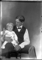 UP531 E.W. Hanson with son