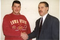 1995  Rob Mohr receives scholarship