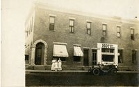 Kalona Hotel Exterior