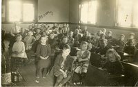 Kalona Public School 1st Grade 1910