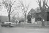 Adelante Homecoming lawn display, ""Lets can Kansas,"" 1962