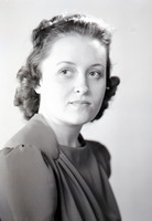 Marg Holt 