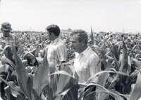 1978 Men on no-till tour