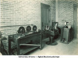 Physical lab, The University of Iowa, 1940s
